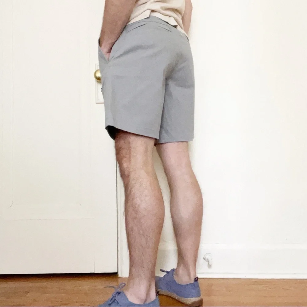 Mack Weldon Tech Chino Short Silver Gray Men’s Size 30 NWOT